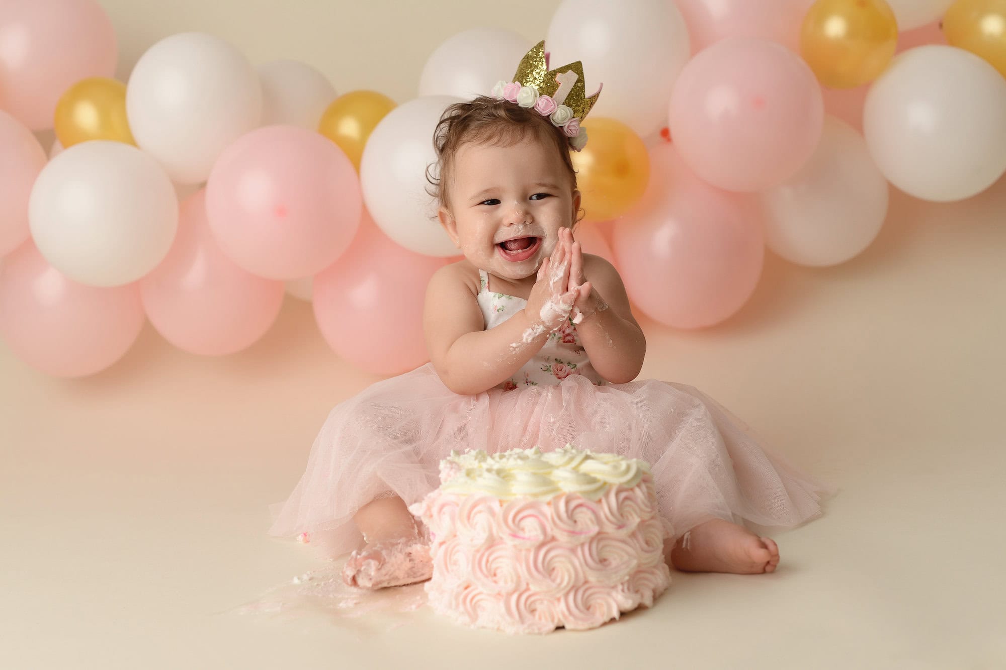best cake smash photographer baby photography queens ny