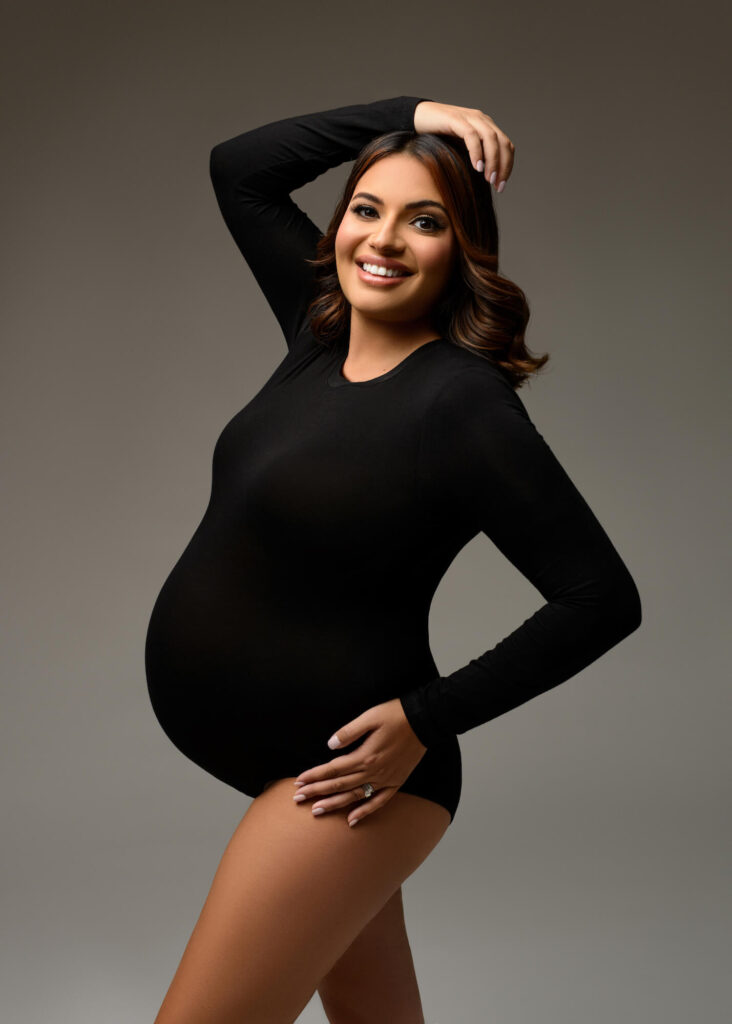 Pregnancy Photoshoot In Queens