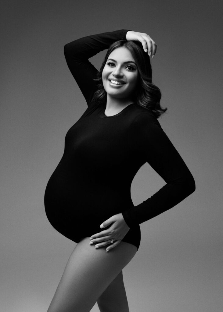 Pregnancy Photoshoot In Queens