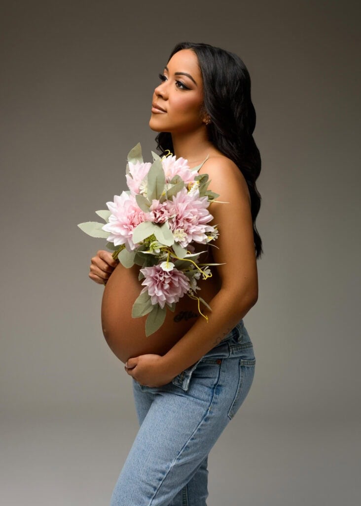 maternity photography near me, luxury maternity studio queens ny, nyc maternity photographer