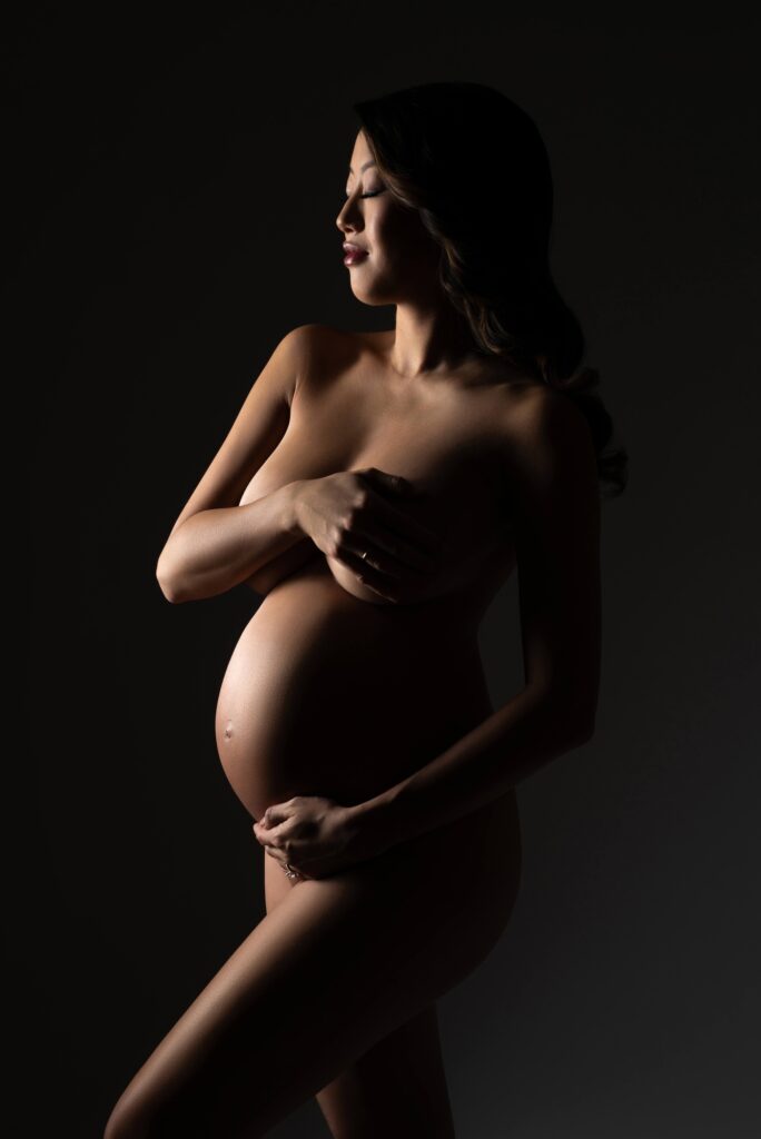 maternity photography studio, NYC maternity photographer, pregnancy photoshoot near me